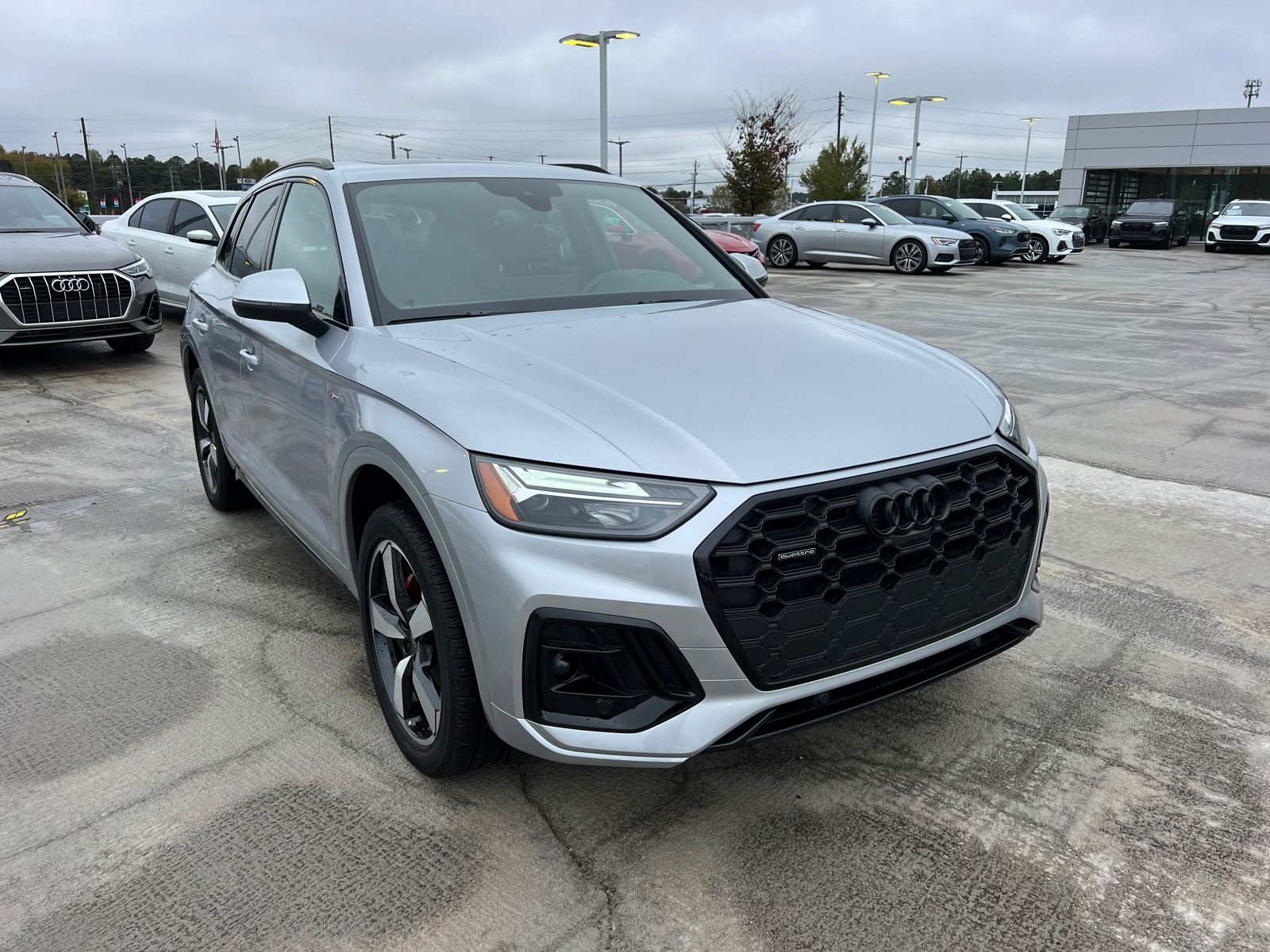 2024 Audi Q5 S line Premium Plus 3