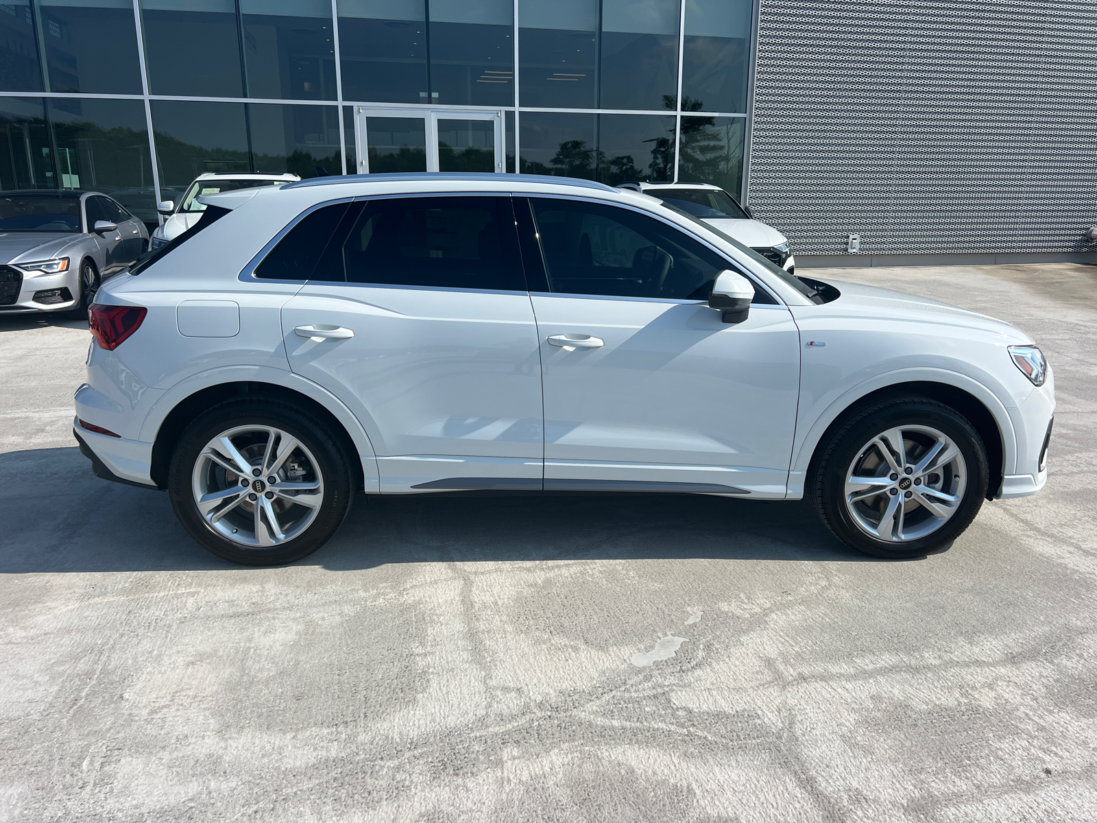 2024 Audi Q3 S line Premium Plus 4