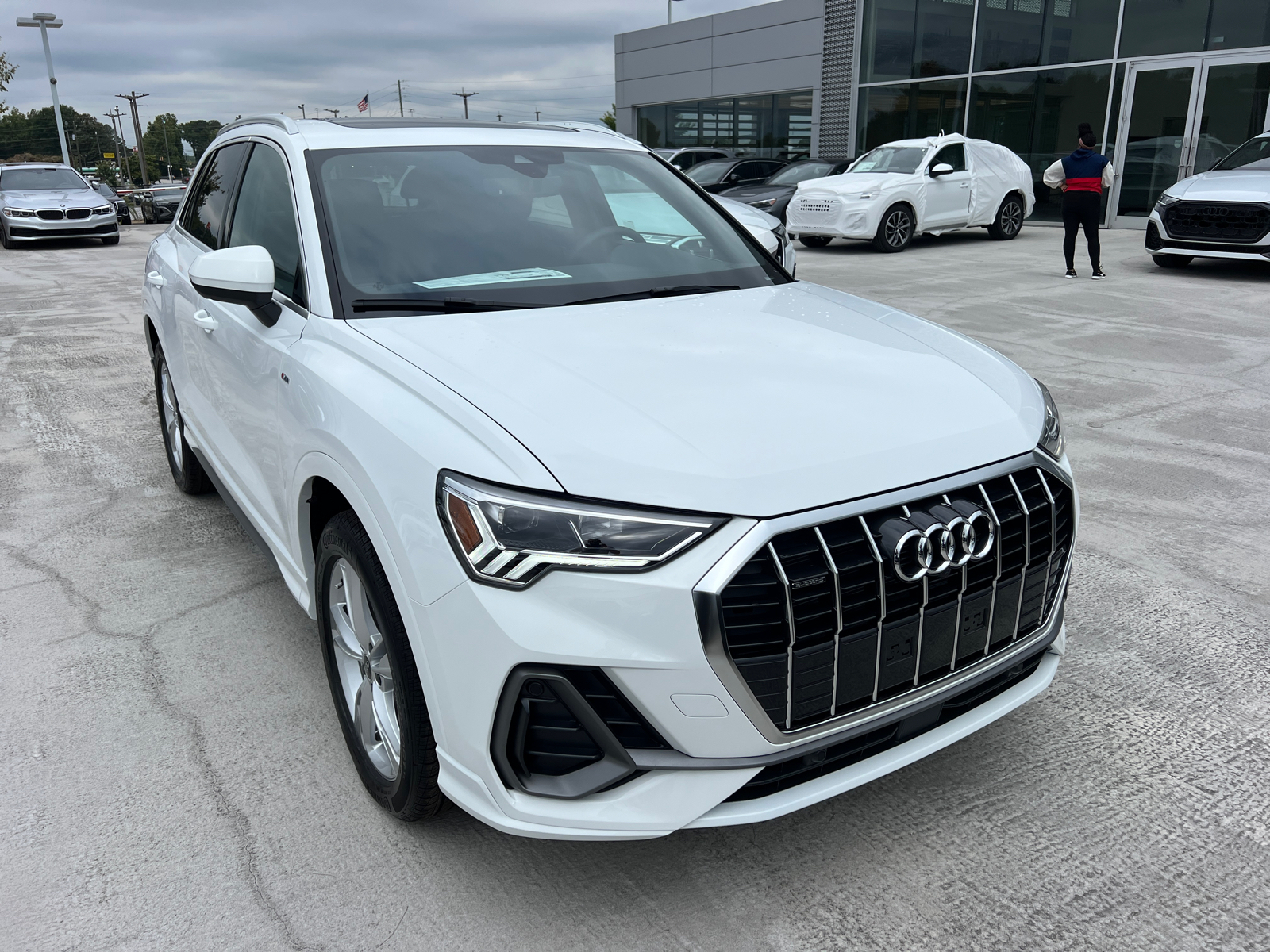 2024 Audi Q3 S line Premium Plus 3