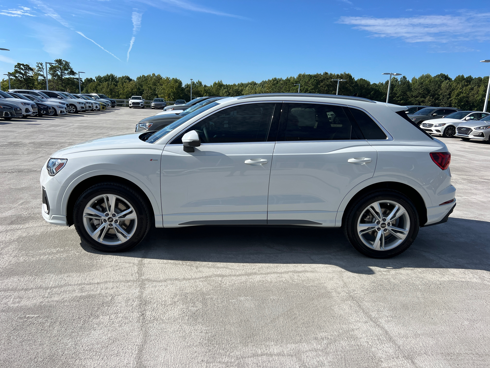 2024 Audi Q3 S line Premium Plus 8