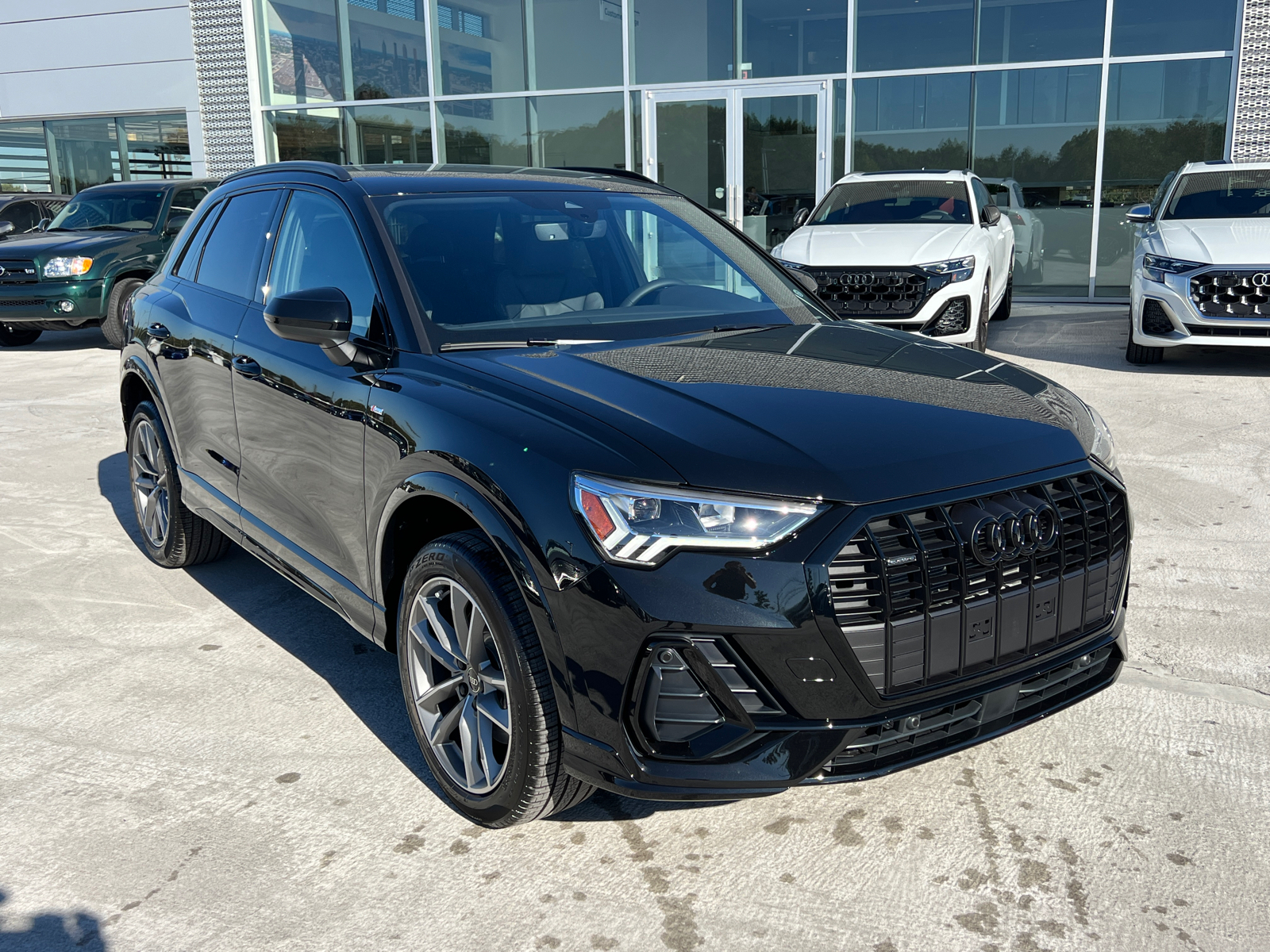 2024 Audi Q3 S line Premium 3