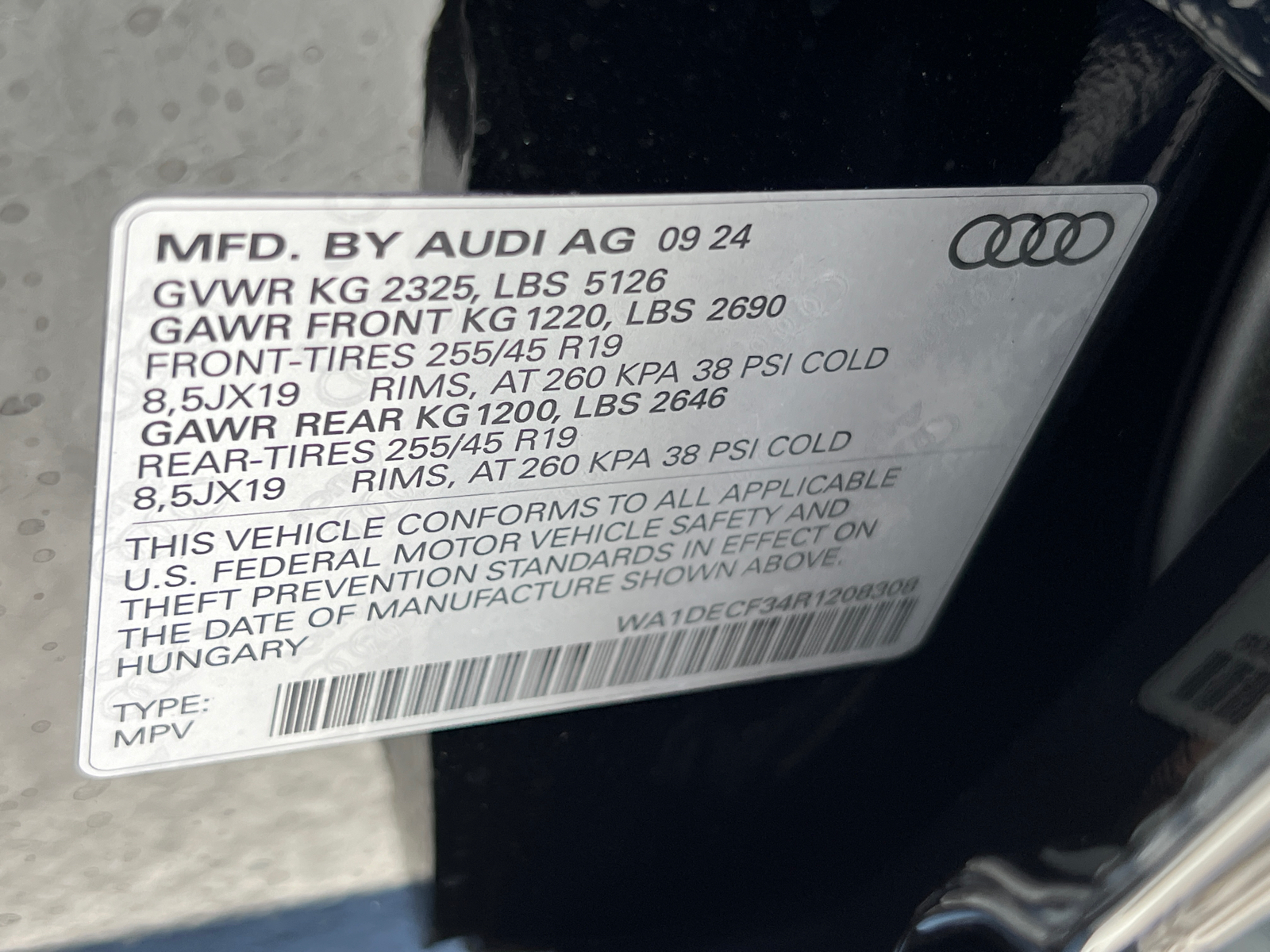 2024 Audi Q3 S line Premium 26