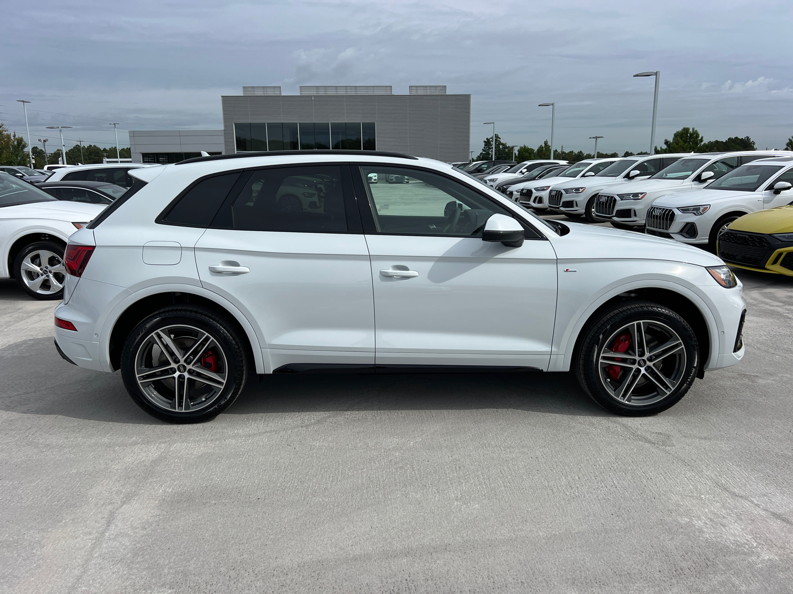 2024 Audi Q5 S line Prestige 4