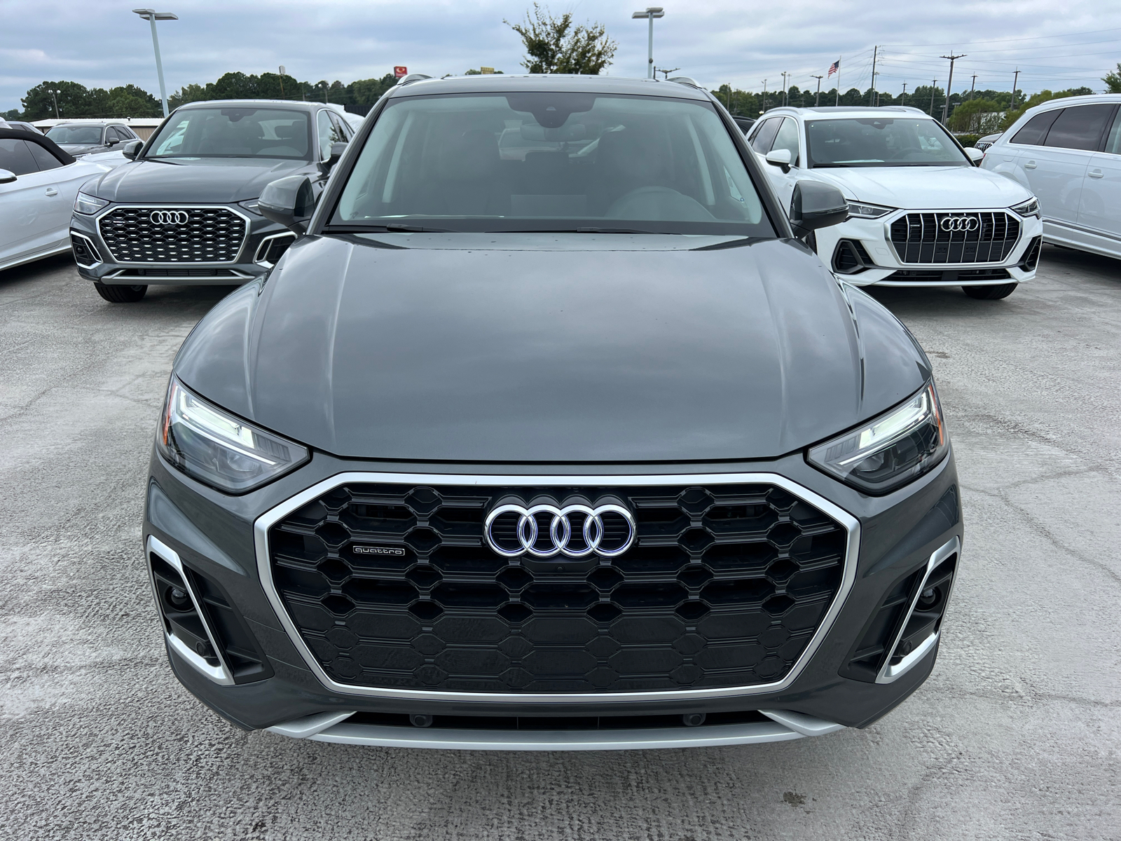 2024 Audi Q5 S line Premium Plus 2