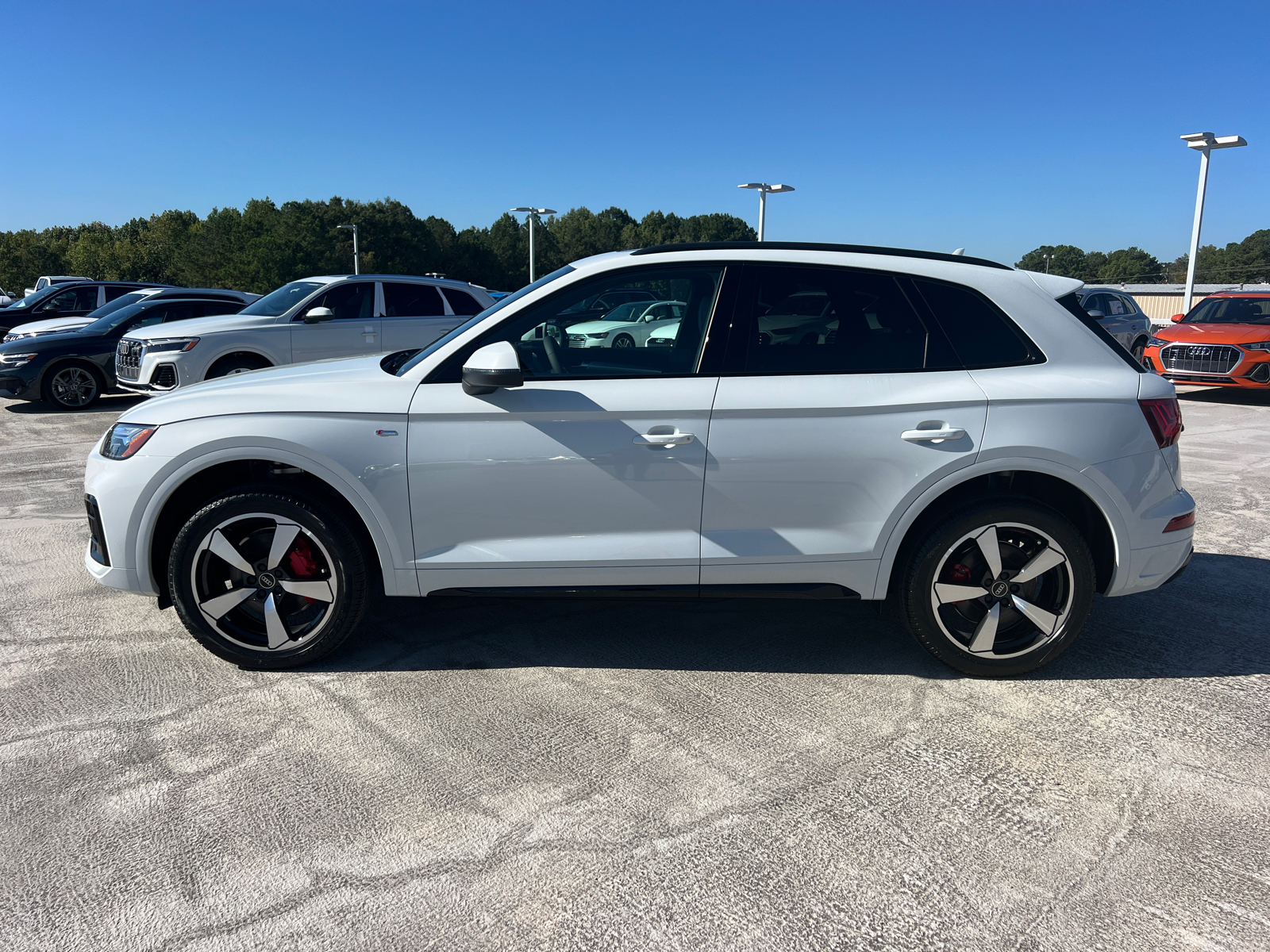 2024 Audi Q5 S line Premium Plus 8