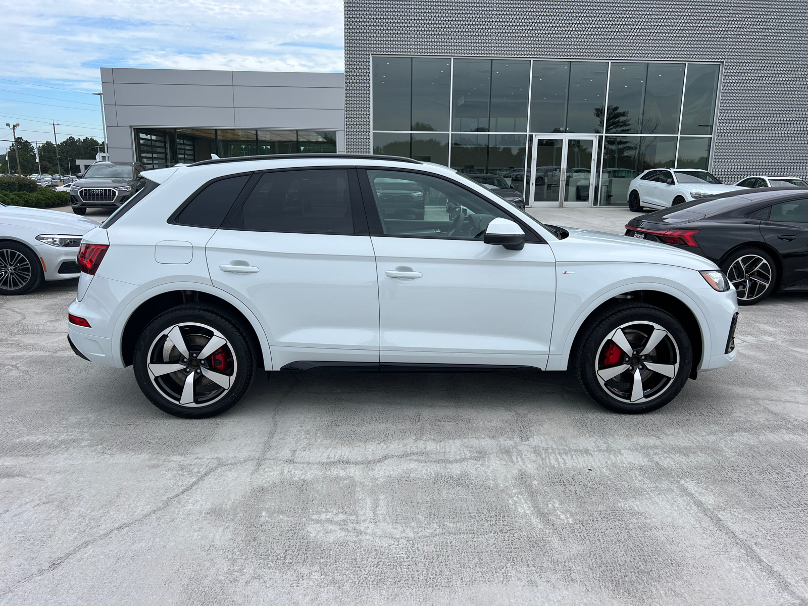 2024 Audi Q5 S line Premium Plus 4