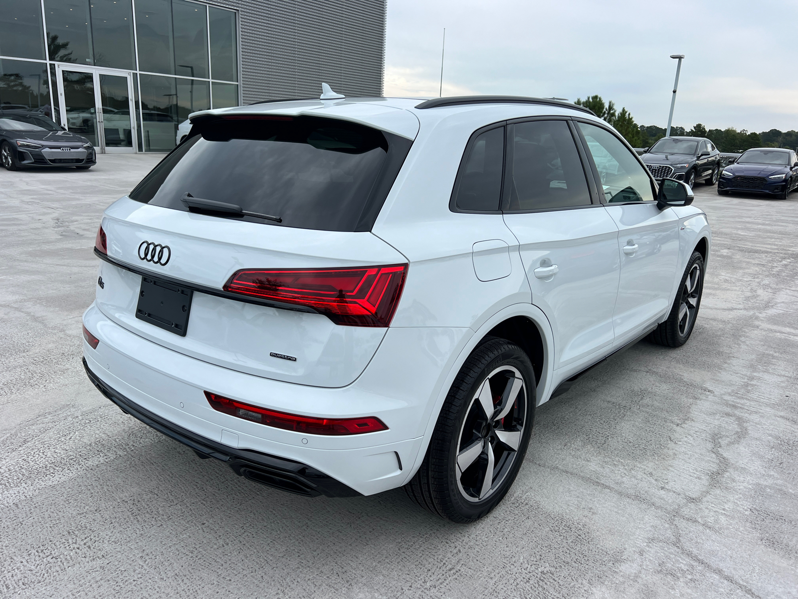 2024 Audi Q5 S line Premium Plus 5