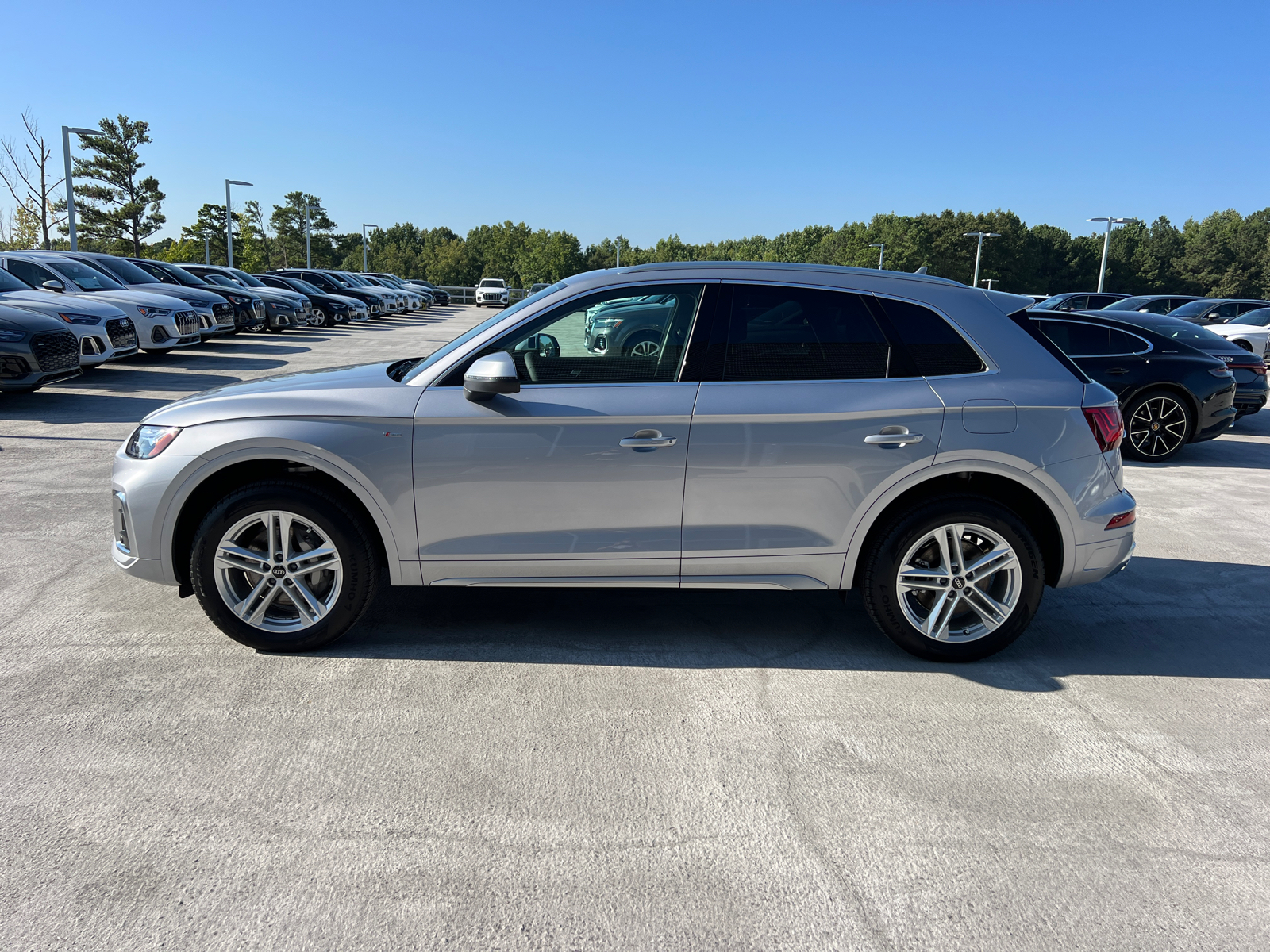 2024 Audi Q5 S line Premium Plus 8