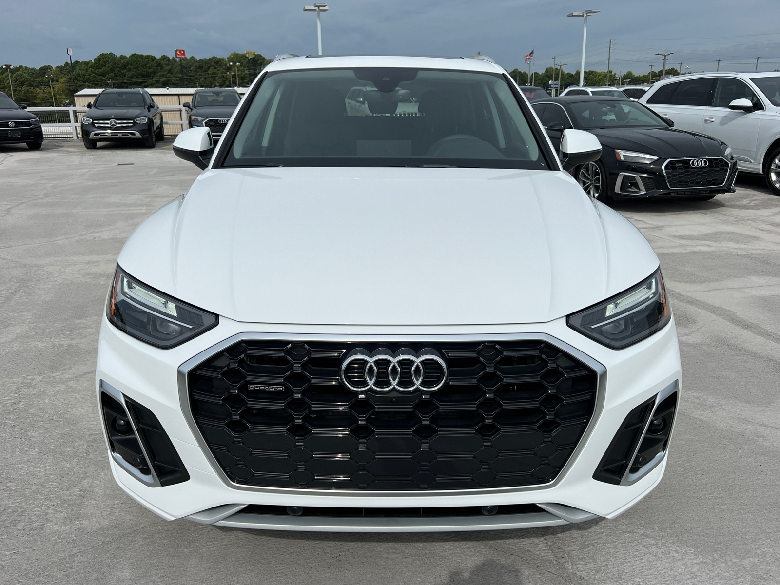 2024 Audi Q5 S line Premium Plus 2