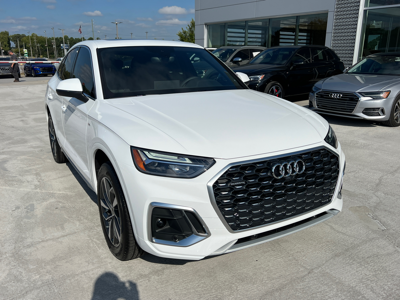 2024 Audi Q5 Sportback S line Premium Plus 3