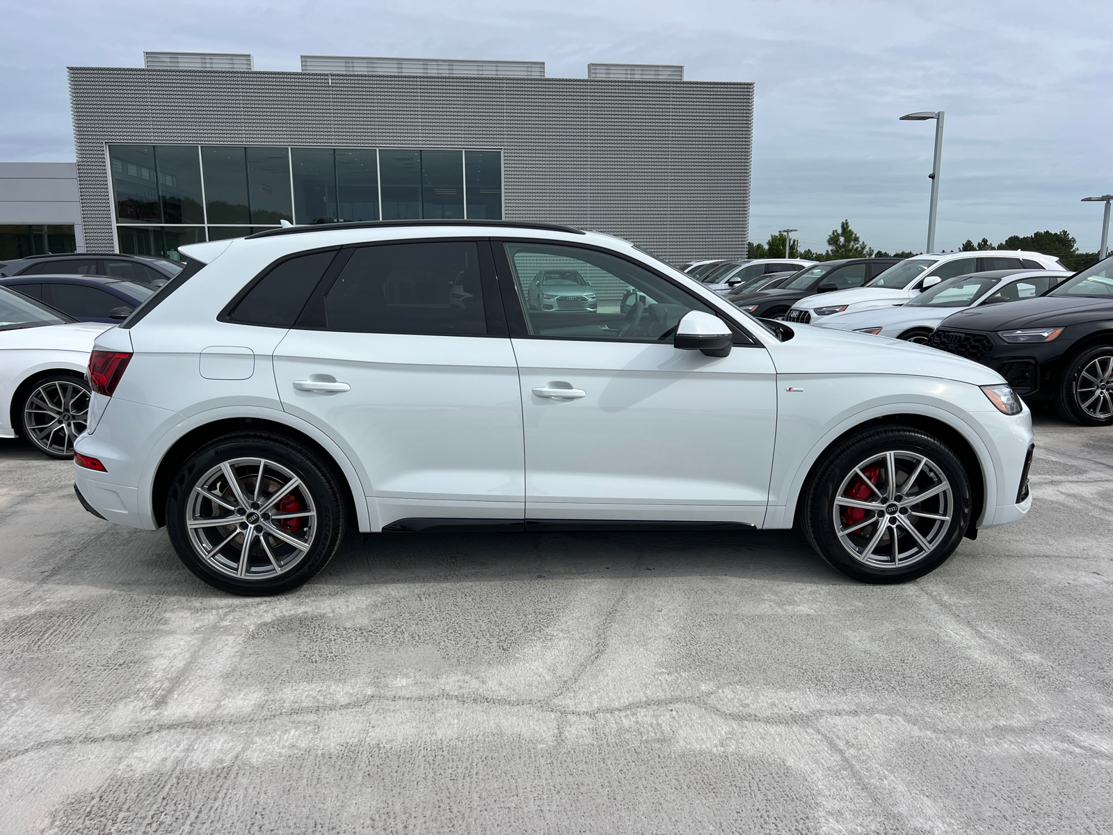 2024 Audi Q5 S line Premium Plus 4