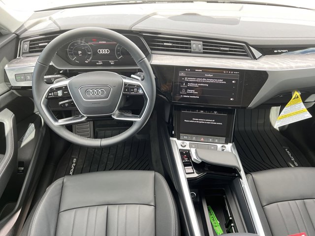 2024 Audi Q8 e-tron Premium 16