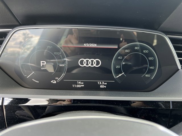 2024 Audi Q8 e-tron Premium 20