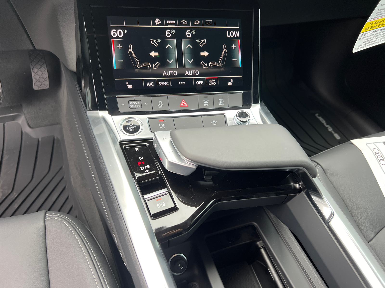 2024 Audi Q8 e-tron Sportback S line Premium 24