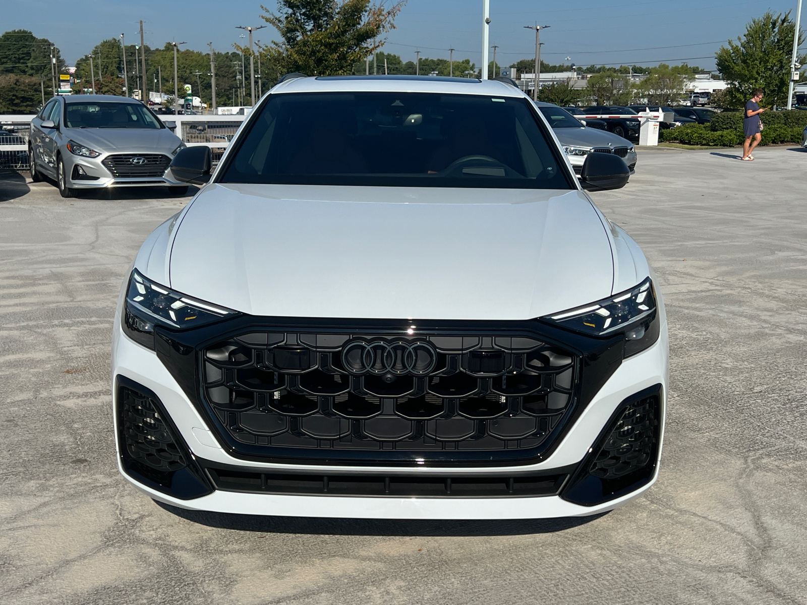 2024 Audi SQ8 4.0T quattro Prestige 2