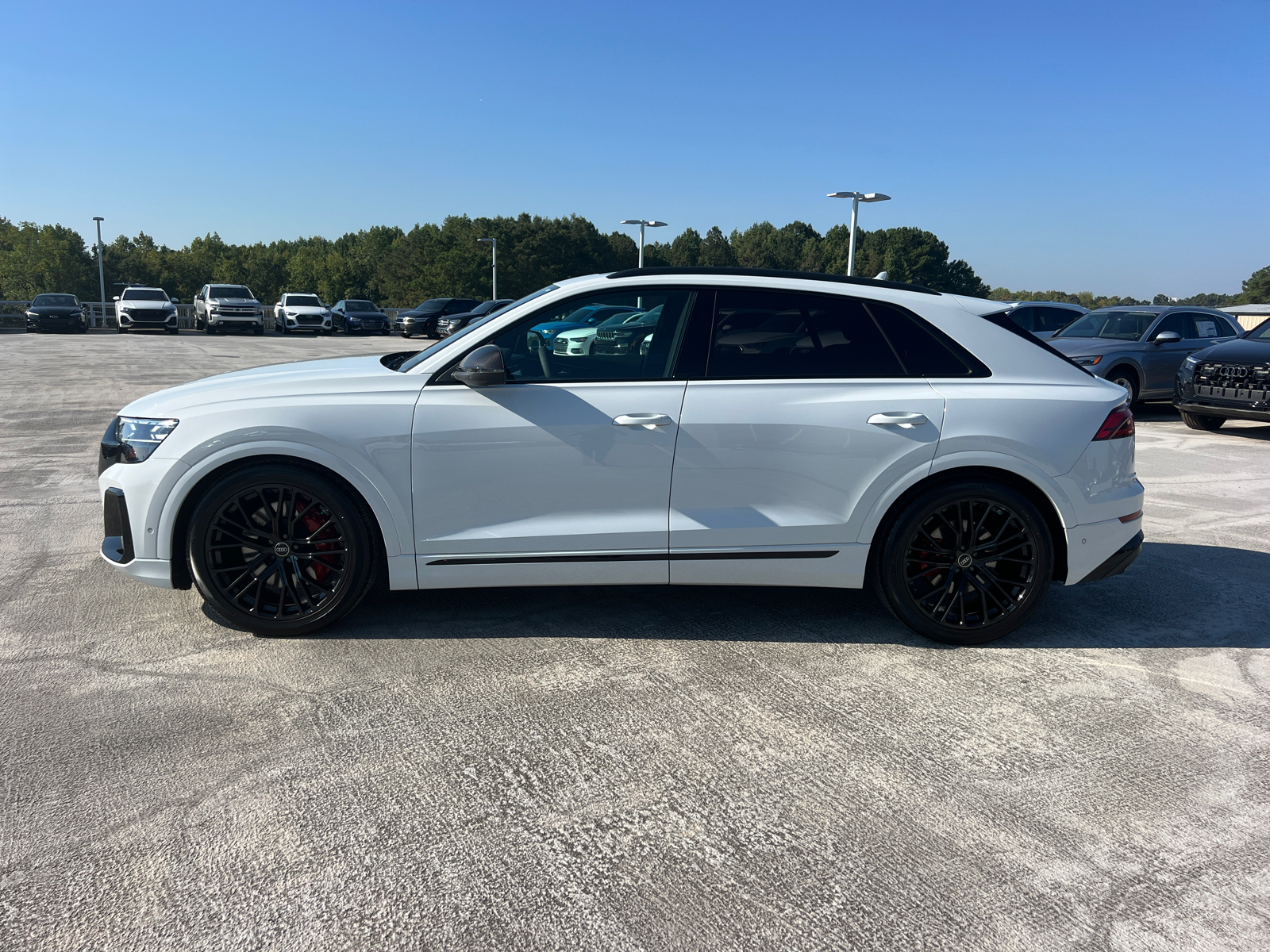 2024 Audi SQ8 4.0T quattro Prestige 8