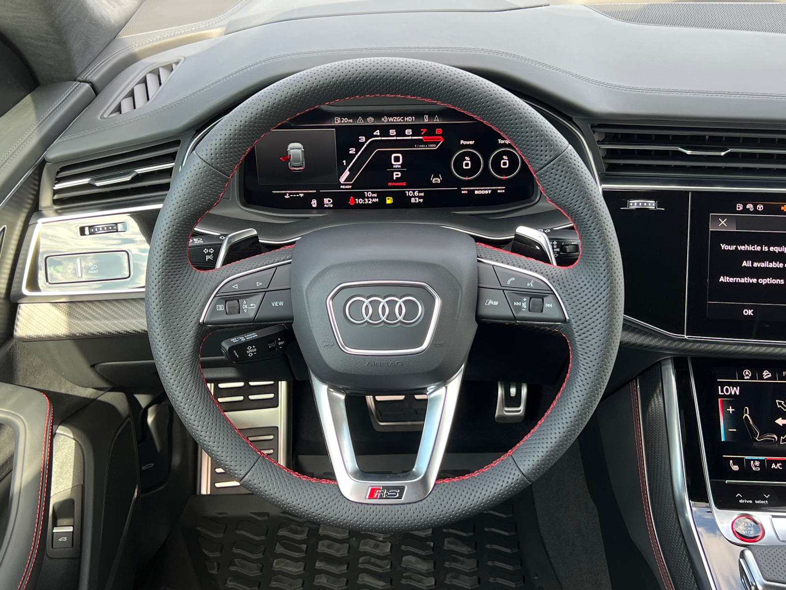 2024 Audi RS Q8  17