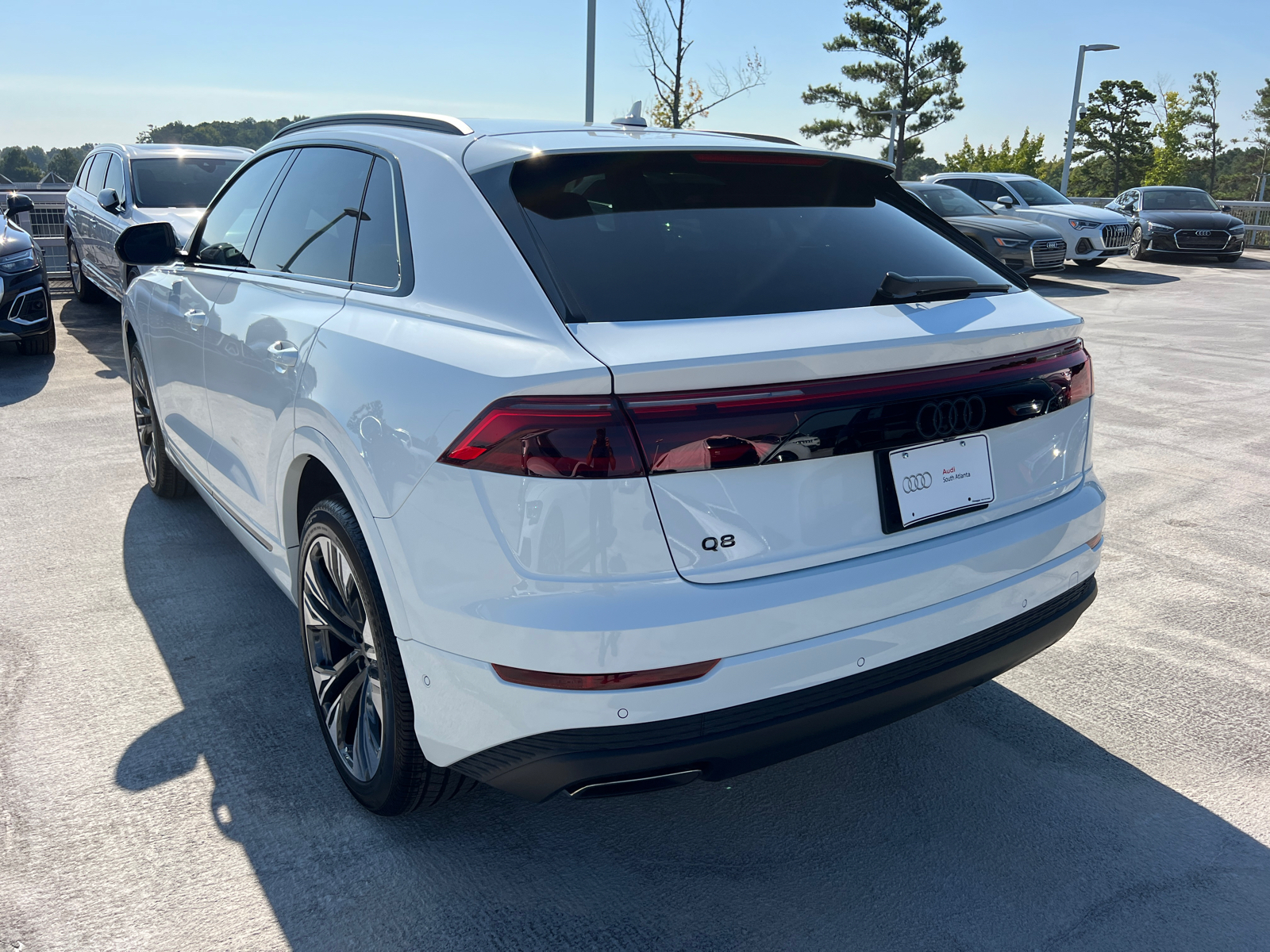 2024 Audi Q8 Premium 7