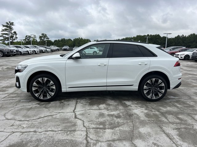 2024 Audi Q8 Premium 8