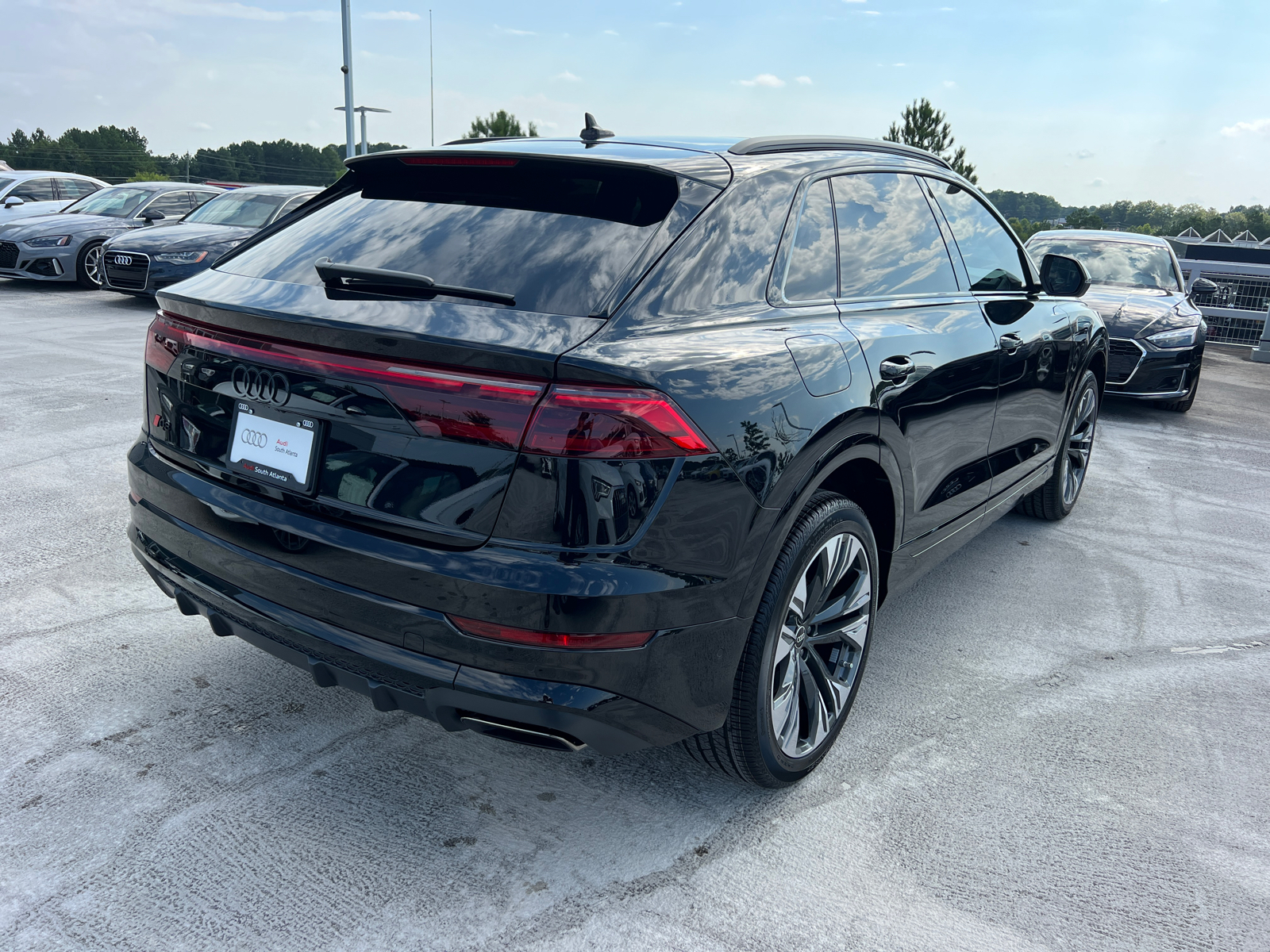 2024 Audi Q8 Premium Plus 5