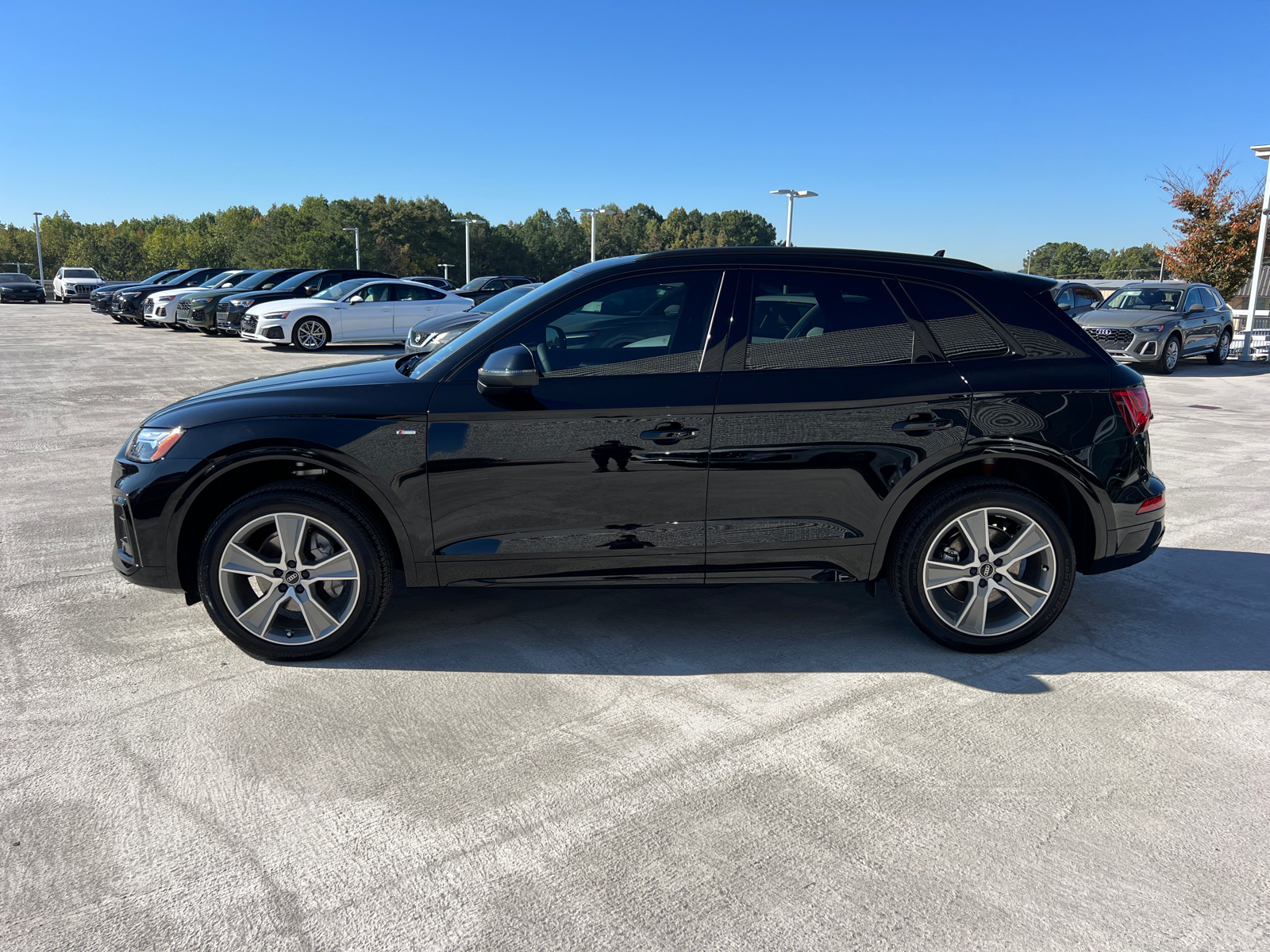 2025 Audi Q5 S line Premium 8