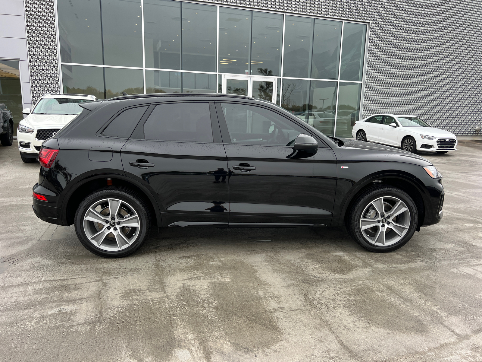 2025 Audi Q5 S line Premium 4