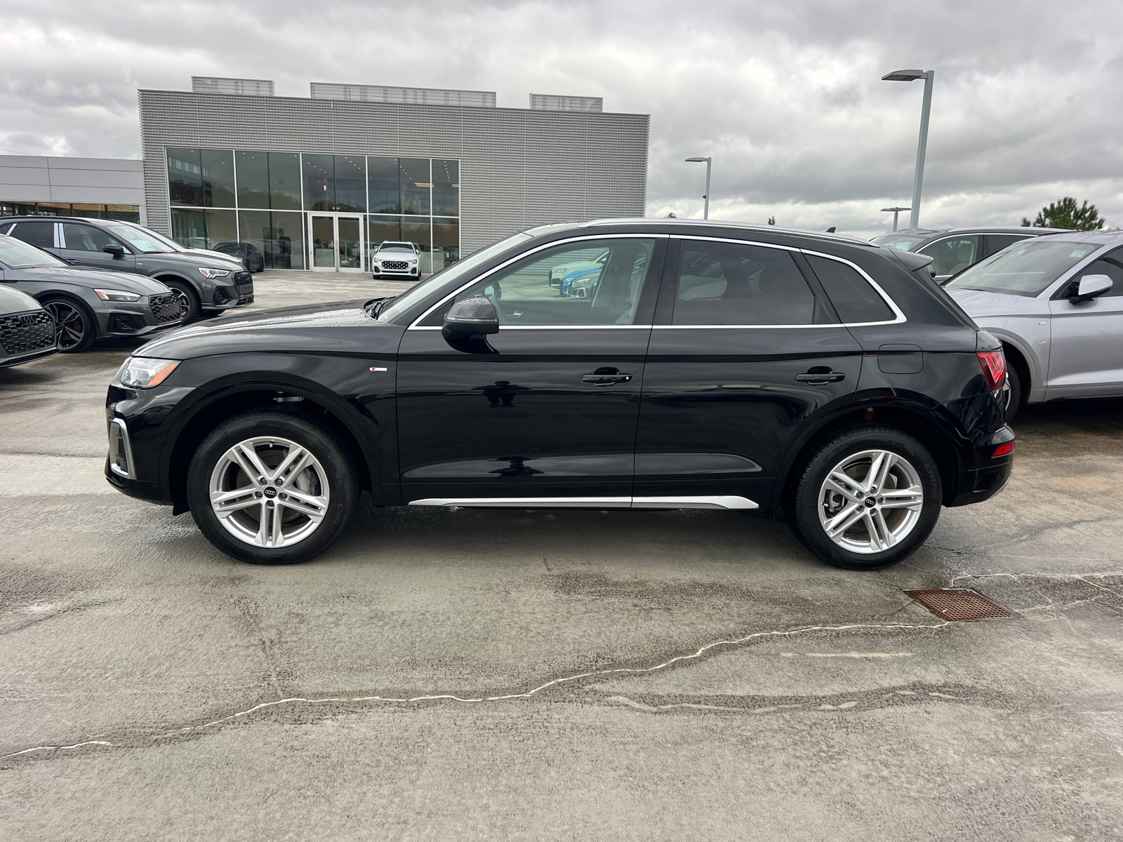 2025 Audi Q5 S line Premium Plus 8