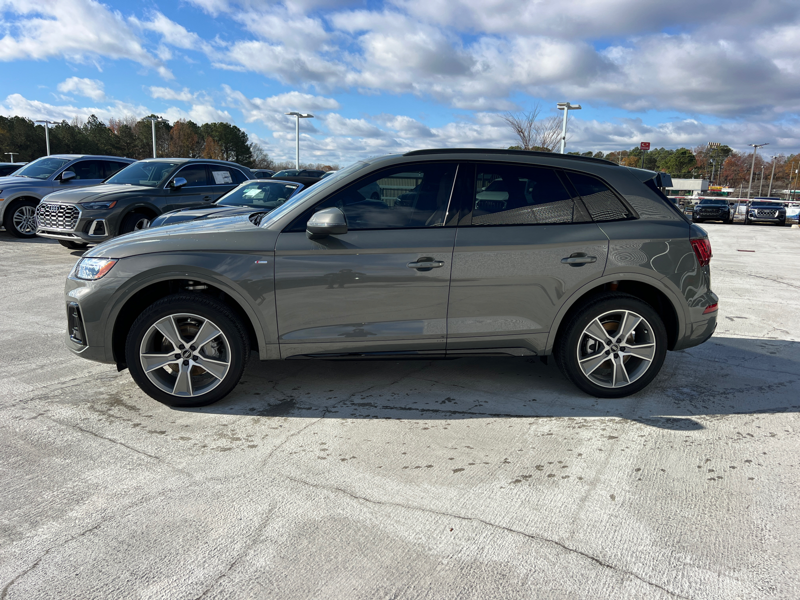 2025 Audi Q5 S line Premium 8