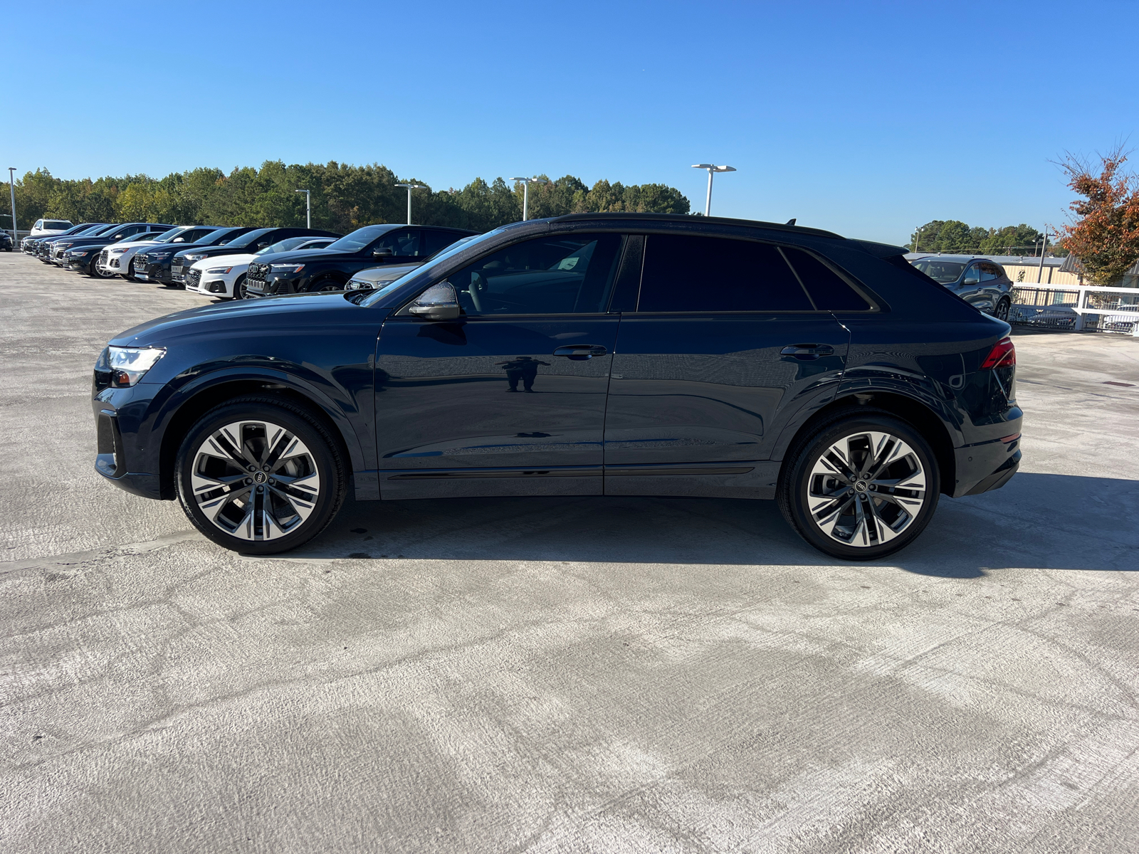 2025 Audi Q8 Premium Plus 8