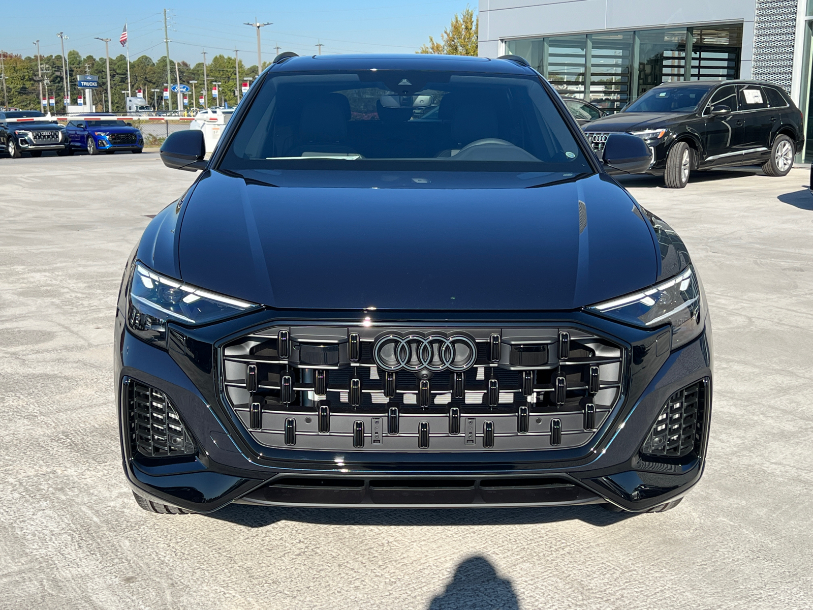 2025 Audi Q8 Premium 2