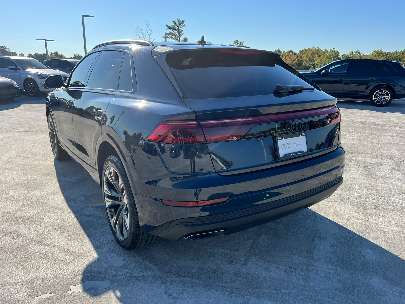 2025 Audi Q8 Premium 7