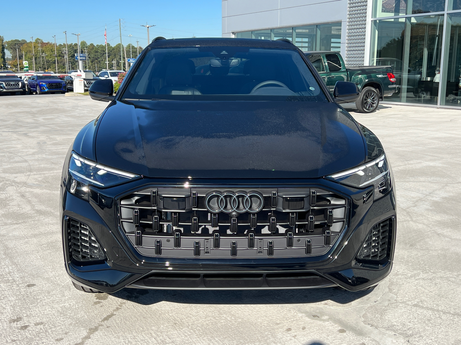 2025 Audi Q8 Premium 2