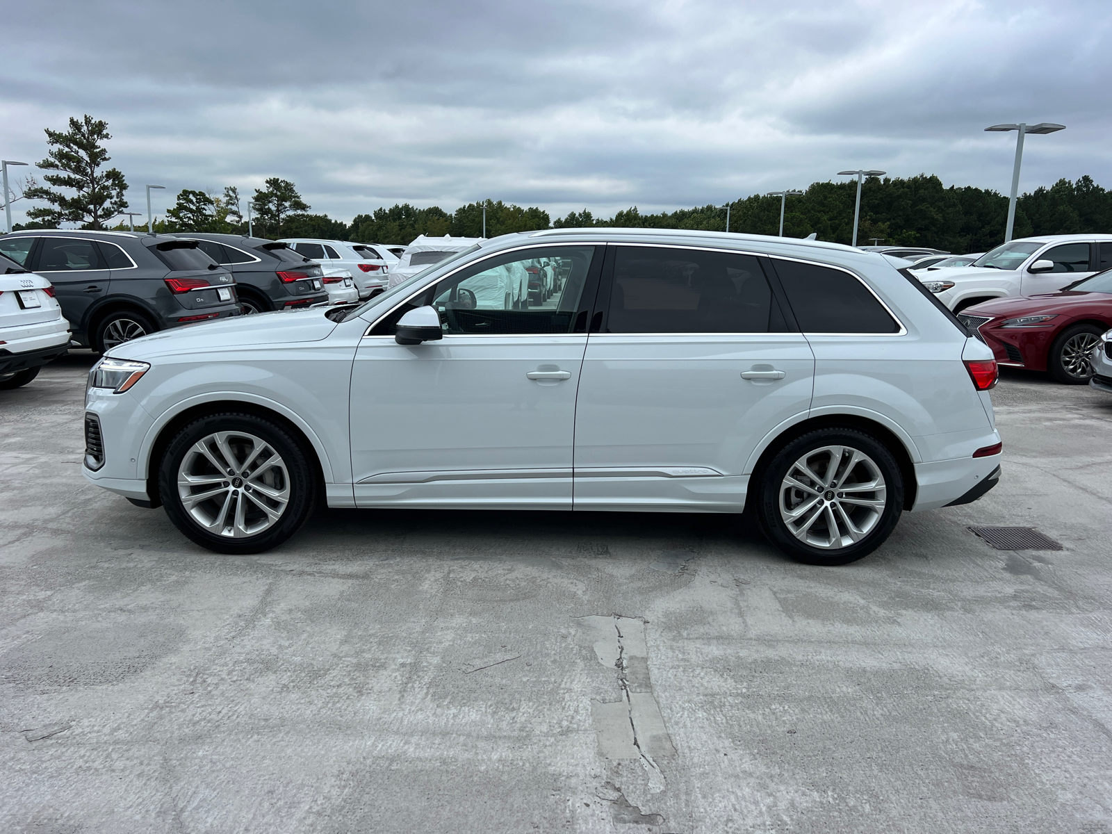 2025 Audi Q7 Prestige 8