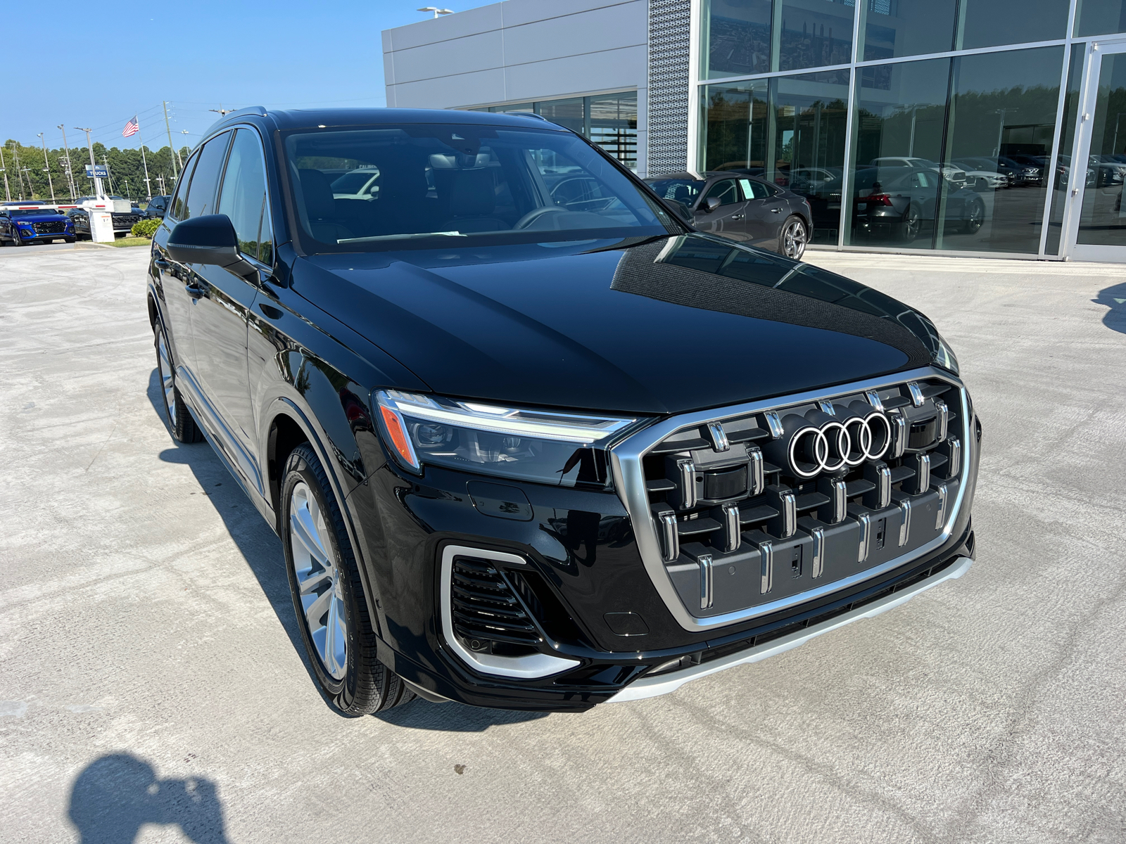 2025 Audi Q7 Premium Plus 3