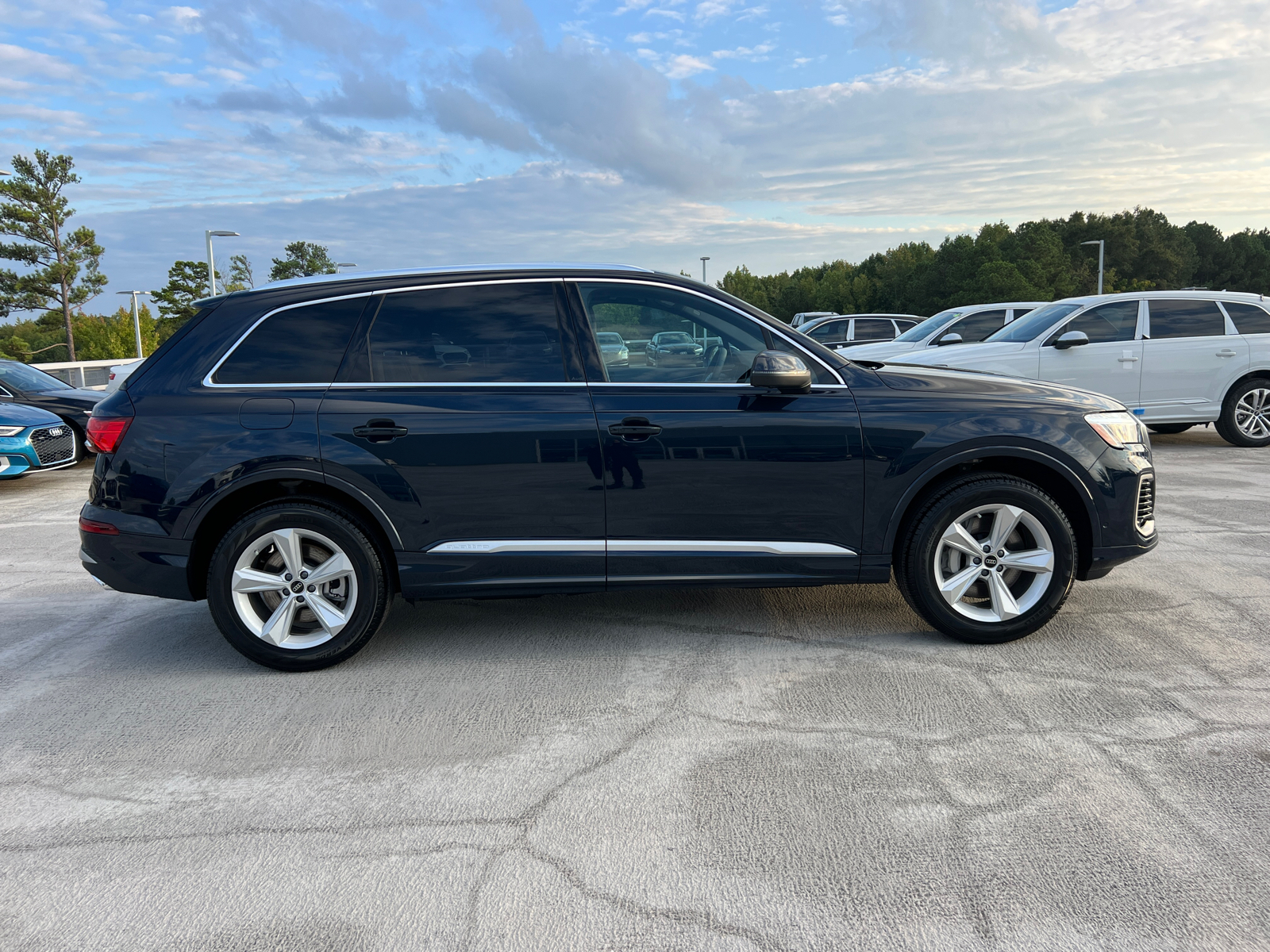 2025 Audi Q7 Premium 4