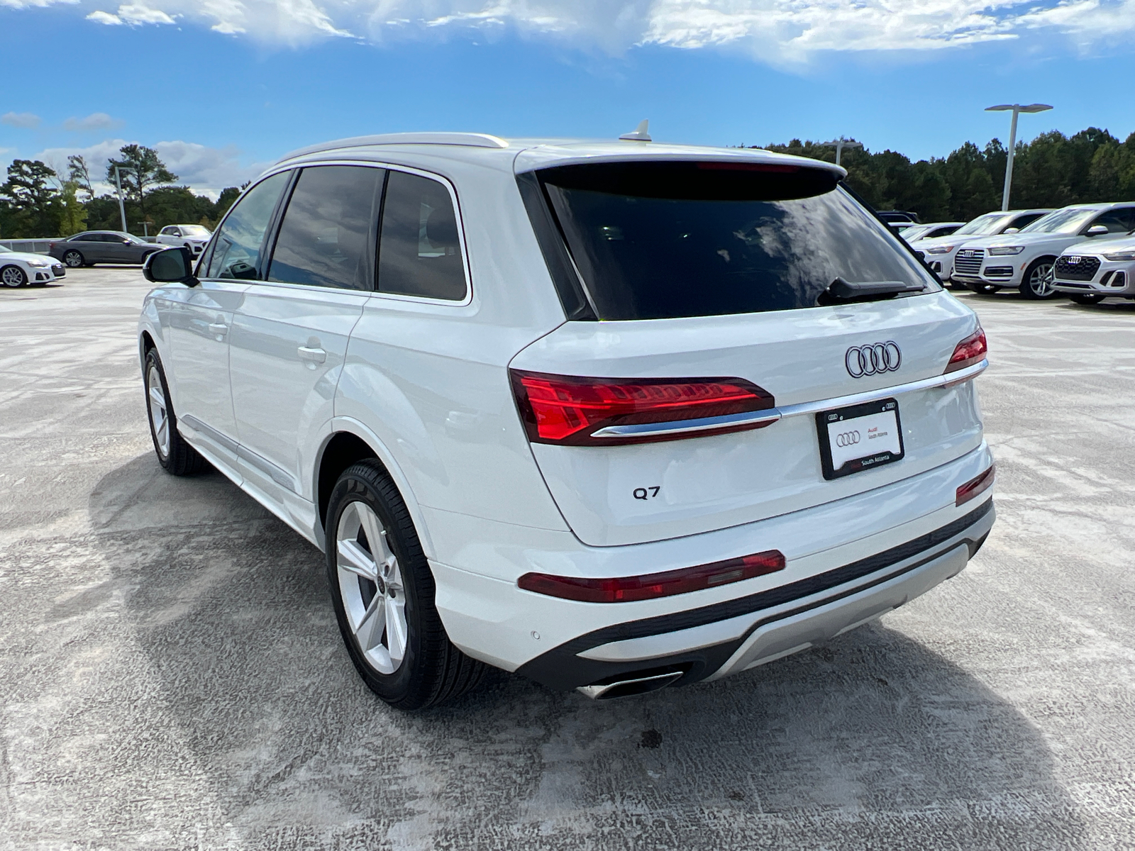 2025 Audi Q7 Premium 7