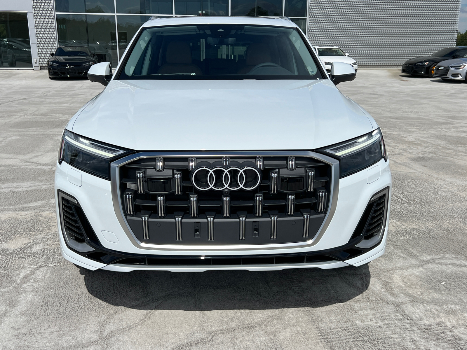 2025 Audi Q7 Premium Plus 2