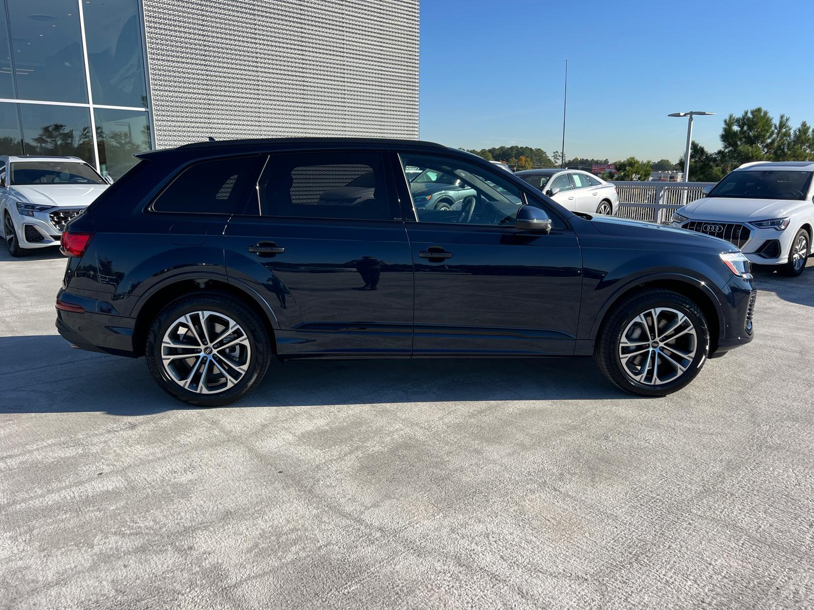 2025 Audi Q7 Premium Plus 4