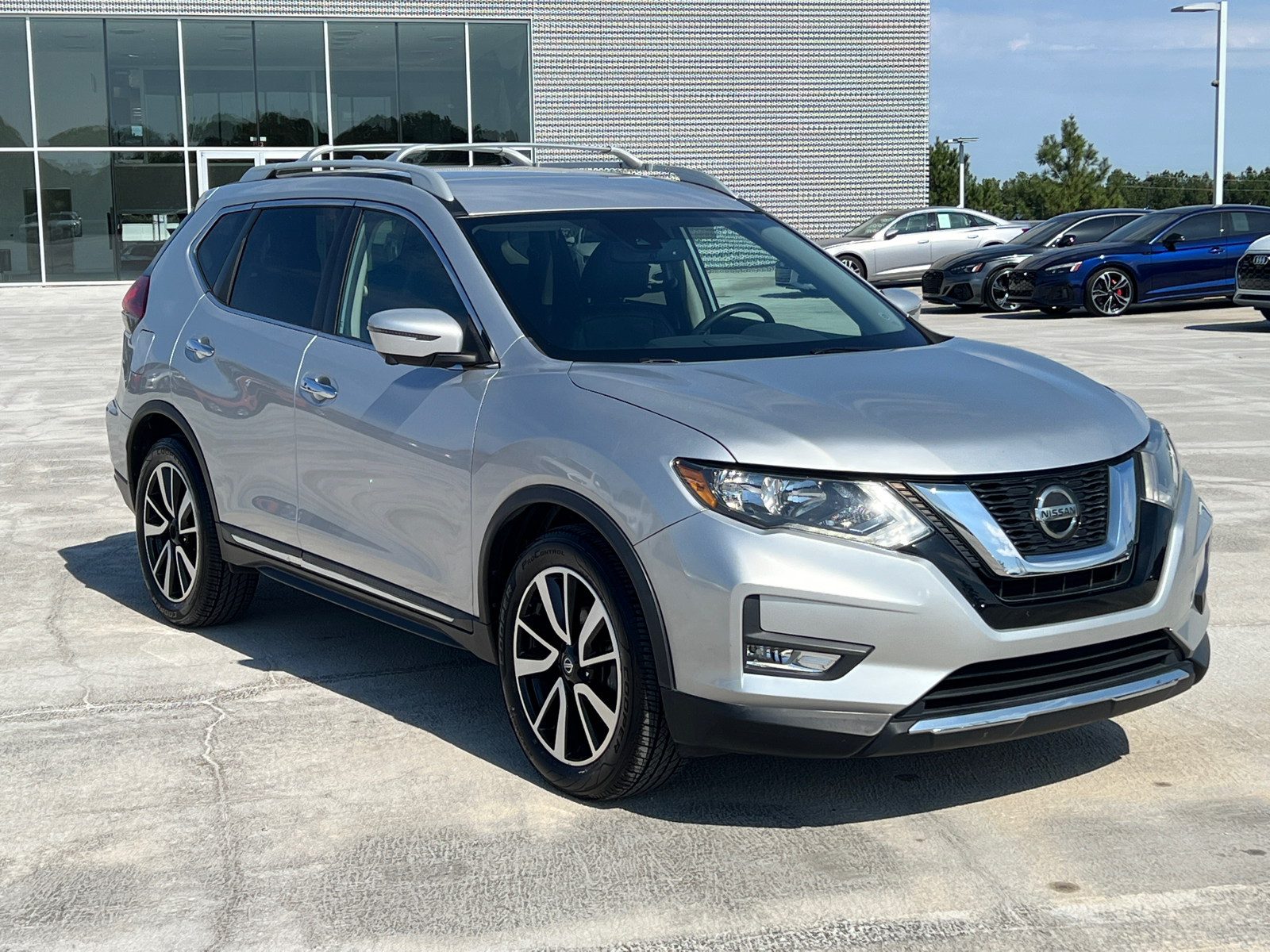 2019 Nissan Rogue SL 3