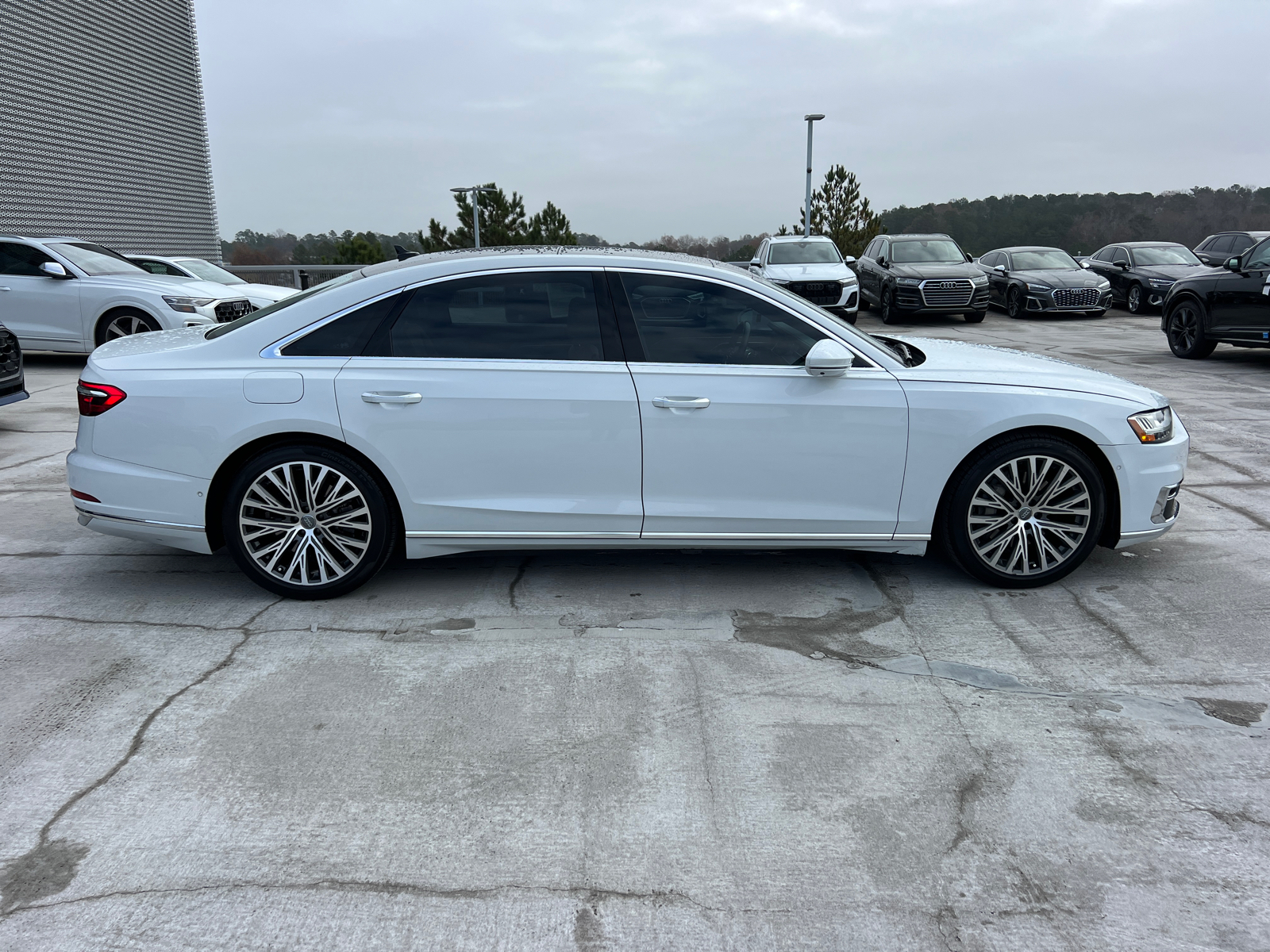 2019 Audi A8 L  4