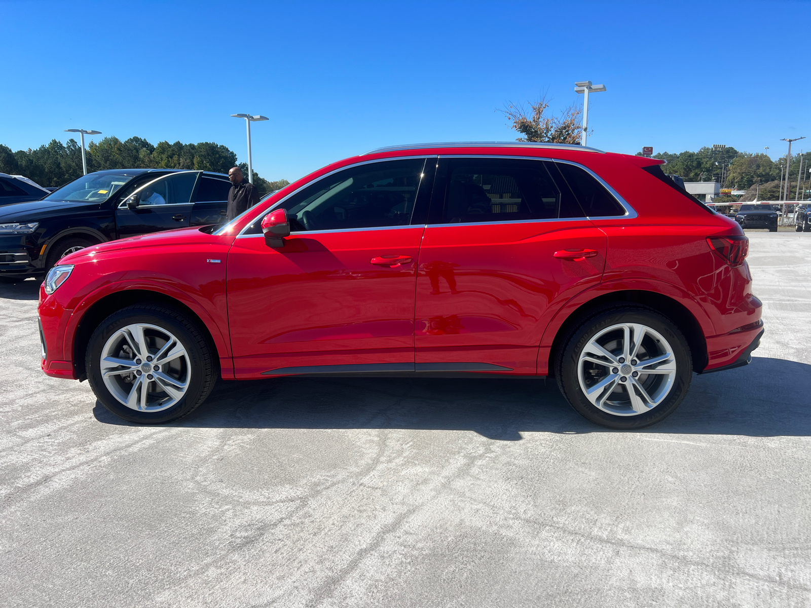 2020 Audi Q3 S line Premium Plus 8