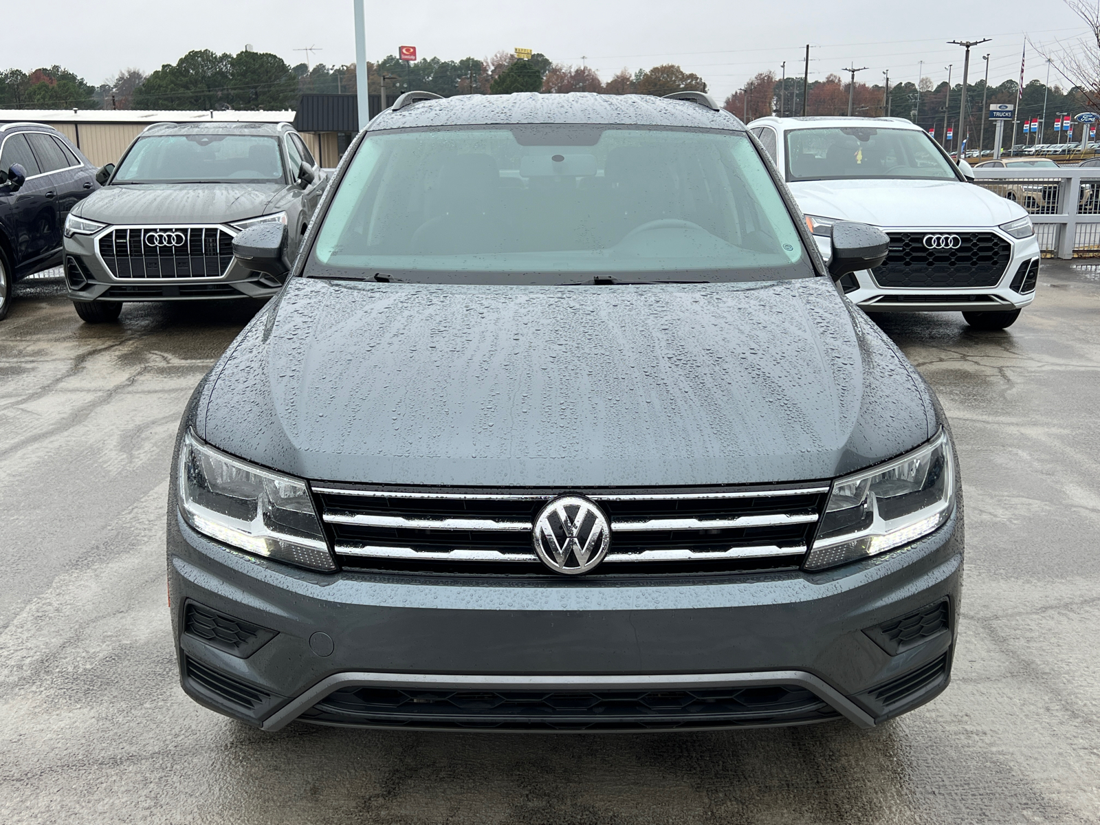 2020 Volkswagen Tiguan S 2