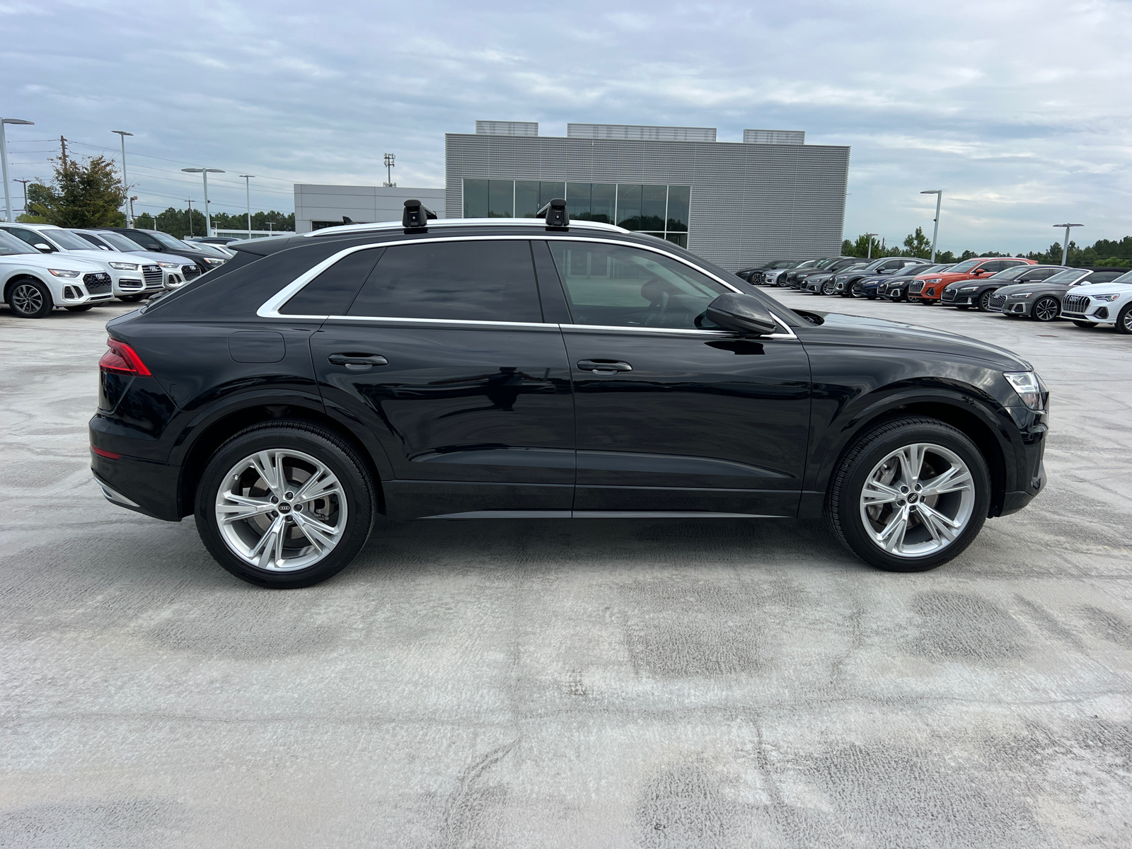 2022 Audi Q8 Premium Plus 4