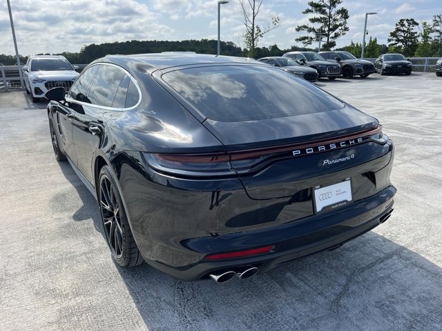 2022 Porsche Panamera 4 Executive 7