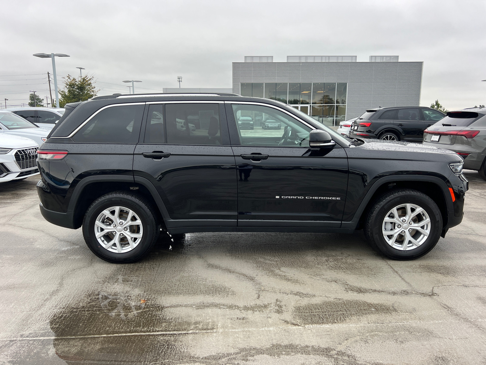 2023 Jeep Grand Cherokee Limited 4