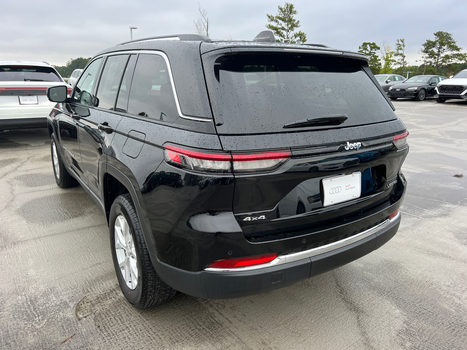 2023 Jeep Grand Cherokee Limited 7