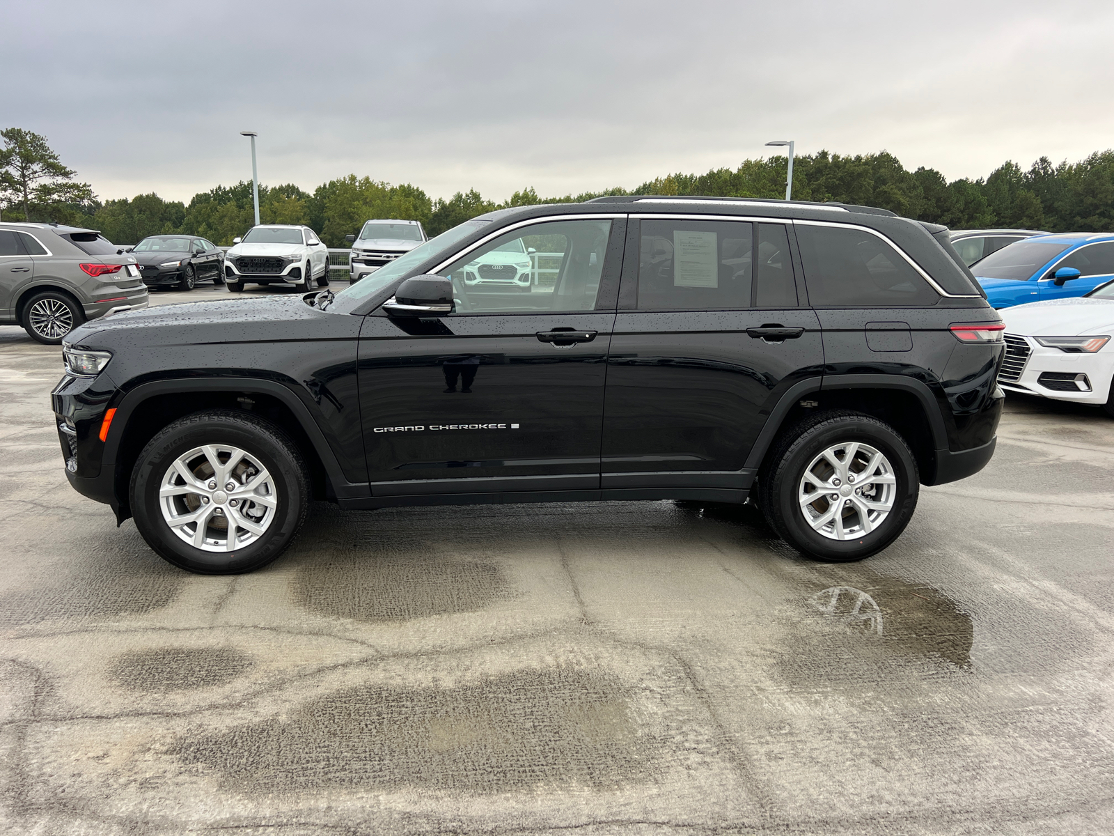 2023 Jeep Grand Cherokee Limited 8