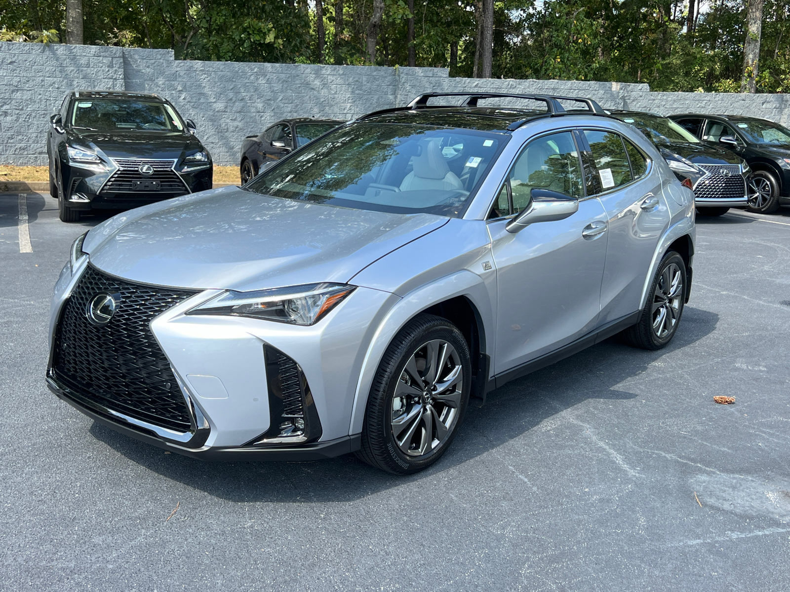 2025 Lexus UX UX 300h F SPORT Design 2