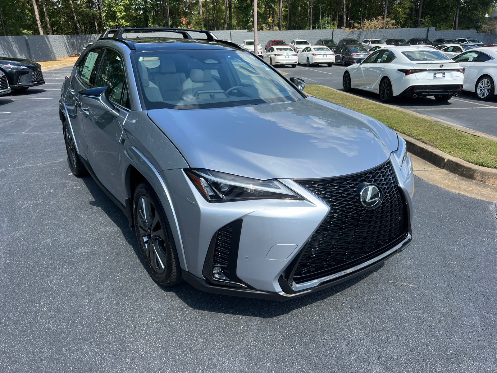 2025 Lexus UX UX 300h F SPORT Design 4