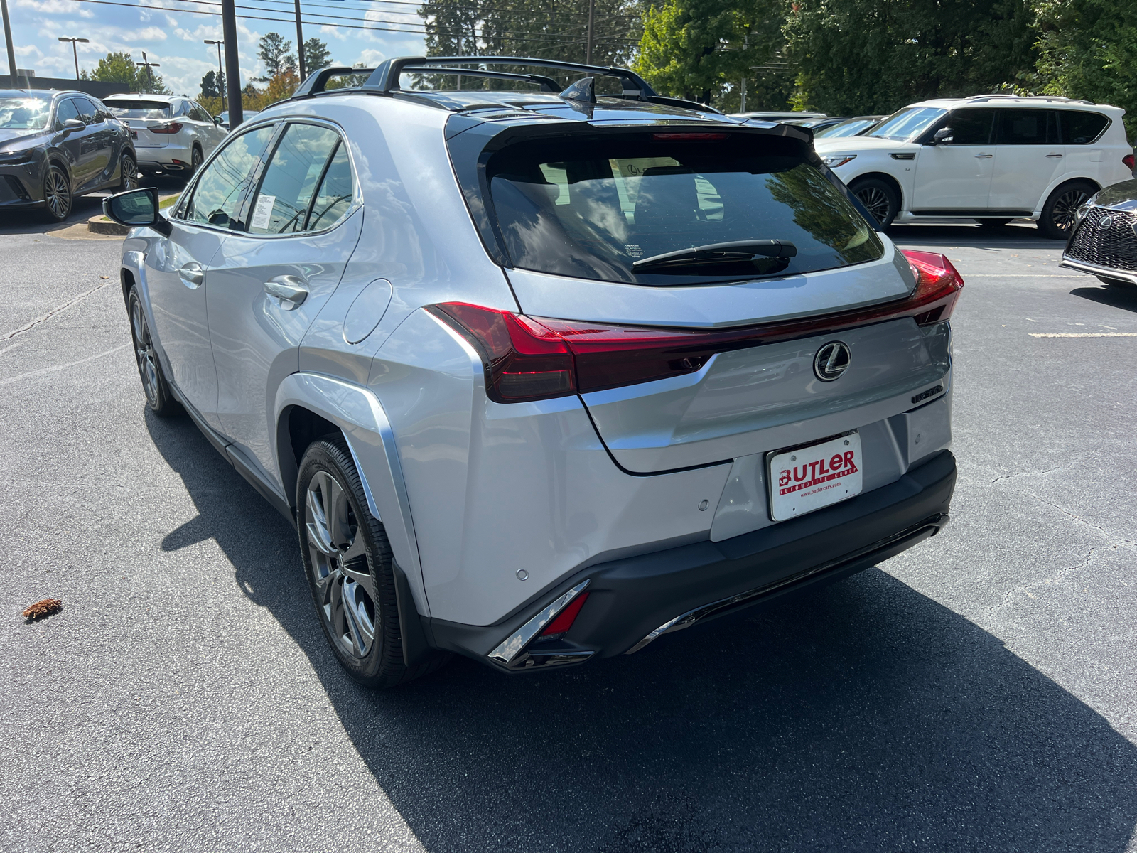 2025 Lexus UX UX 300h F SPORT Design 8